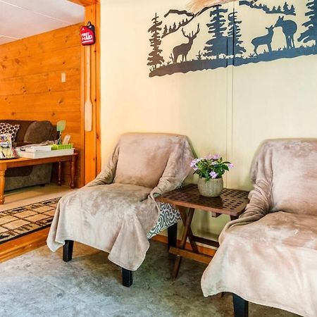 Pocono Cabin With Private Pool At Shawnee Mtn East Stroudsburg Εξωτερικό φωτογραφία