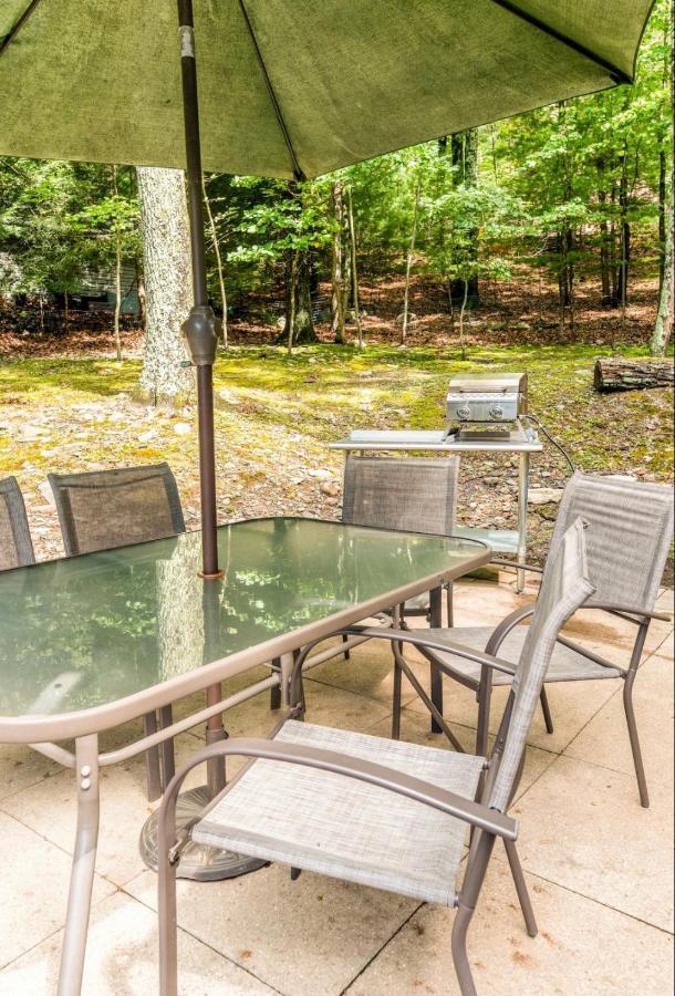 Pocono Cabin With Private Pool At Shawnee Mtn East Stroudsburg Εξωτερικό φωτογραφία